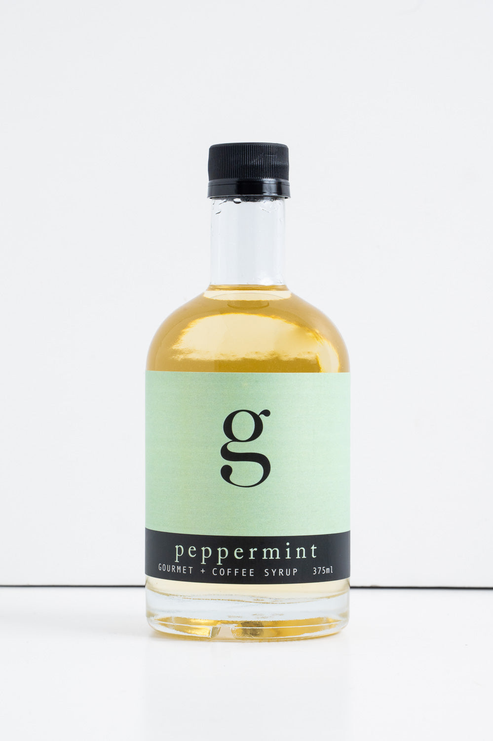 Bottle of Gourmet Inspirations Peppermint Gourmet Syrup – cool and refreshing mint flavor.